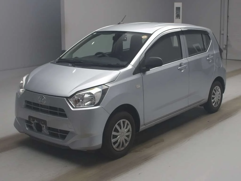 Daihatsu Mira e:S LA350S 2021